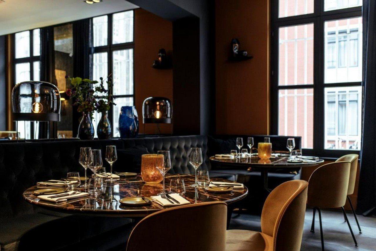 فندق هيت أريسثيس رورموند المظهر الخارجي الصورة Restaurant interior