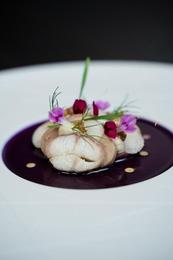 فندق هيت أريسثيس رورموند المظهر الخارجي الصورة A dish of monkfish